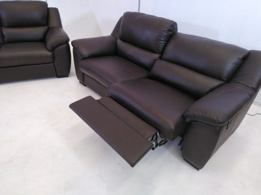 Sistema relax de sofá de tres plazas. Conjunto de sofás relax de piel natural de color marrón - Leon