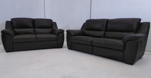 Real leather sofa set recently delivered to Málaga