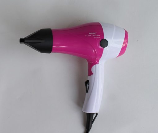 Secador de pelo de color rosa